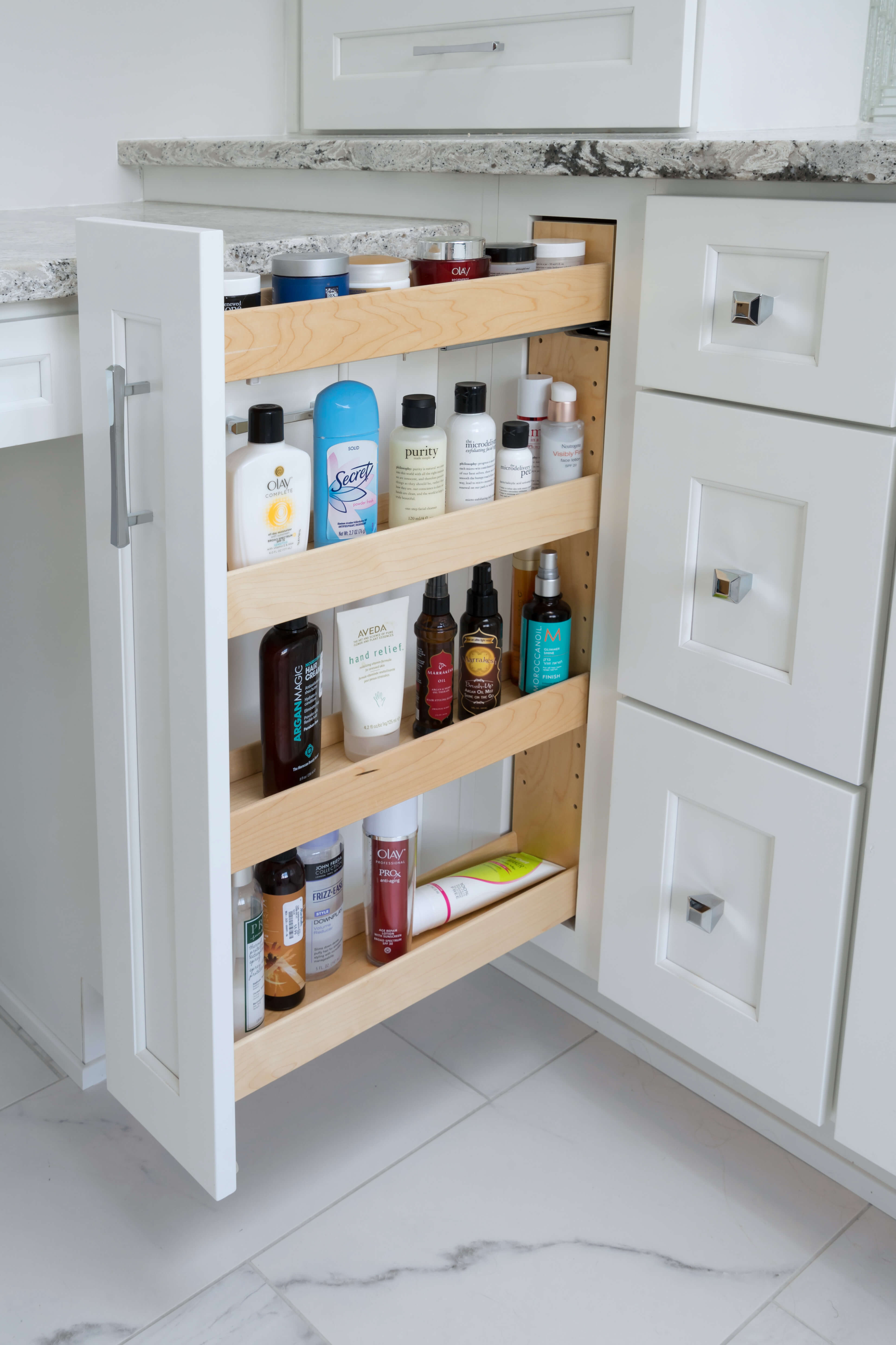 Thin Vanity Pull-Out Storage