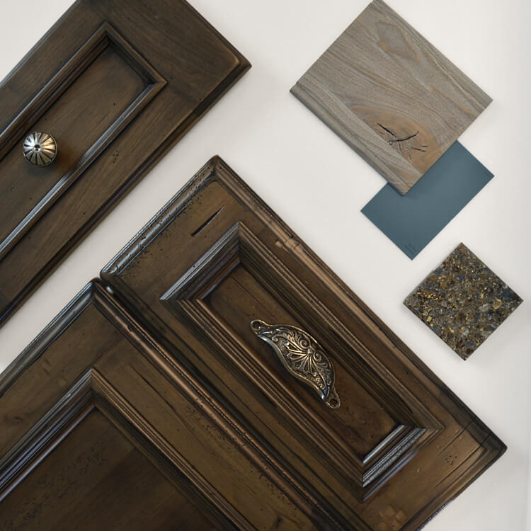 Dura Supreme Cabinetry Heavy Heirloom and Weathered finishes with a traditional cabinet door style.